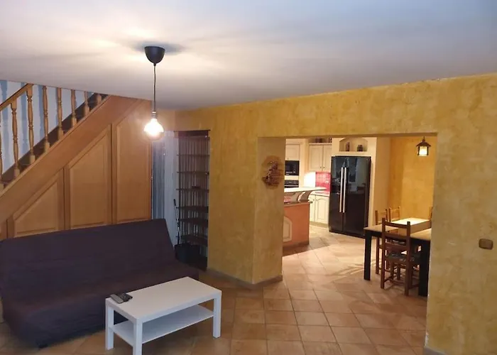 Maison En Centre-ville Aeroport